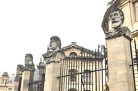 Footsteps of Harry Potter in Oxford  10