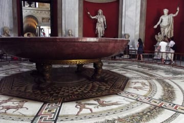 Vatican Museums Tour with Sistine Chapel and St. Peter’s Basilica