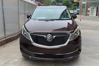 Ho Chi Minh Tan Son Nhat Airport Chauffeur Service. Pick up. 2