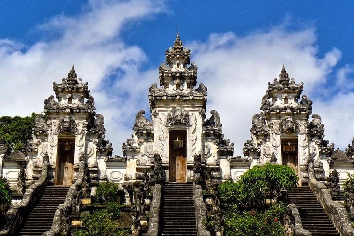 gate of heaven Bali Lempuyang Temple