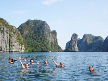 Private Canoe Discover the Best of Halong- Lan Ha Bay from harbor