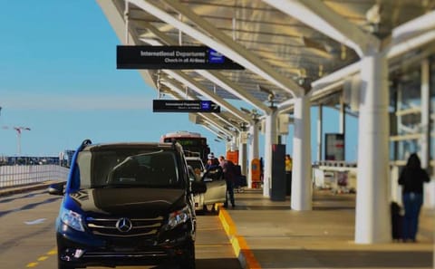 Private Transfer to Hurghada International Airport in Egypt