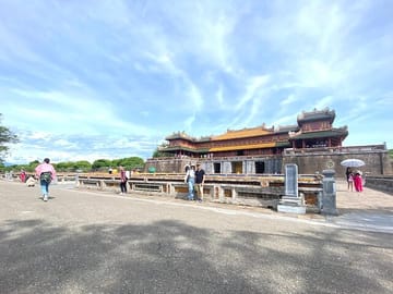 Discover Hue's Imperial Citadel: 1-Day Tour from Danang/Hoi An