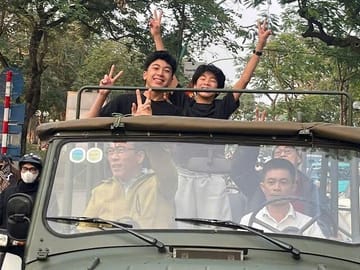 Hanoi Army Jeep Tour with Cultural Insights and Local Cuisine