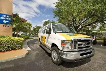 Datong Yungang Airport Chauffeur Service , to Datong Transfer