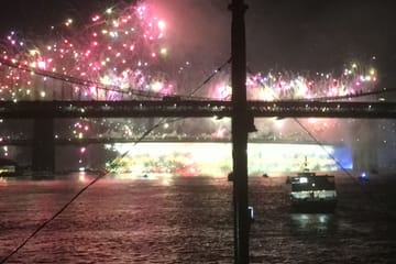 July 4th Fireworks Cruise with Dinner in New York City