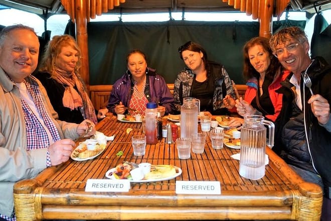 History and Food Tasting Tour in Dingle. Kerry, Guided. 8