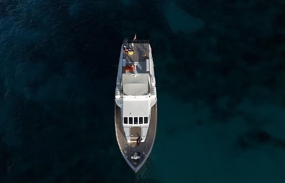 Full Day Round Malta Boat Cruise with Lunch and Swim Stops