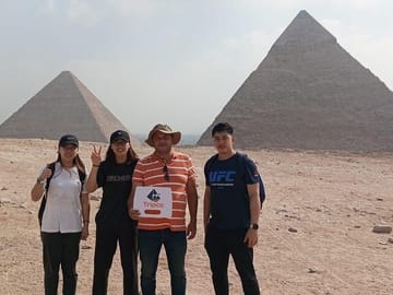 Private Tour of Giza Pyramids, Sphinx & Egyptian Museum