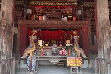 Full-Day Cultural Tour of Duong Lam Ancient Village from Hanoi