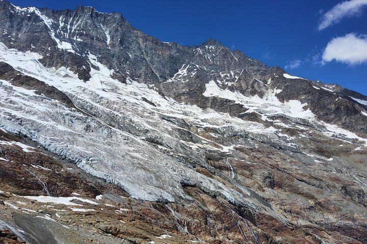 4 Days Swiss Alps Tour Zermatt, Jungfrau Region and Hidden Gems