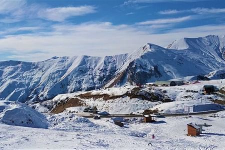 Gudauri Adventure: Scenic Day Tour from Tbilisi with Skiing & Culture