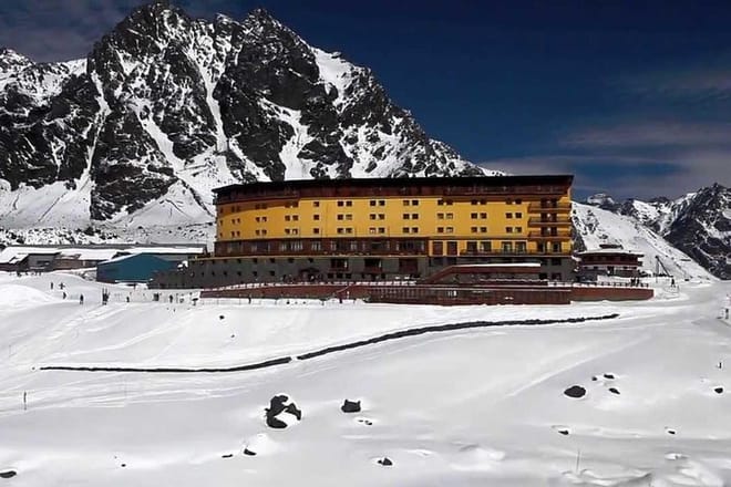 Small-Group Tour: Portillo Ski Center, Inca Lagoon plus Premium Wineries in Aconcagua Valley photo 6