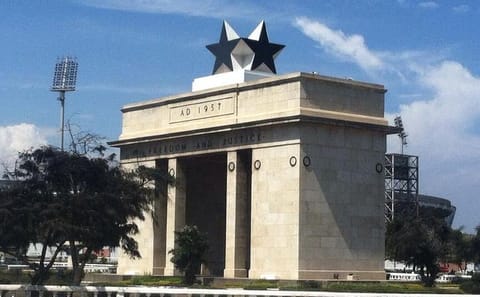 Accra City Tour: 4-Hour Guided Exploration