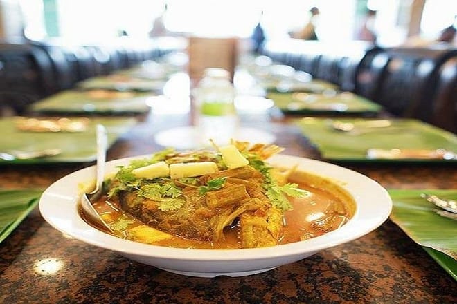 Private Singapore Food Tour of Chinatown with optional River Cruise 2