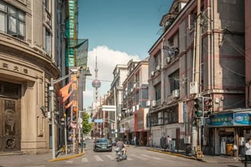 Two-Day Customized City Tour of Modern Shanghai