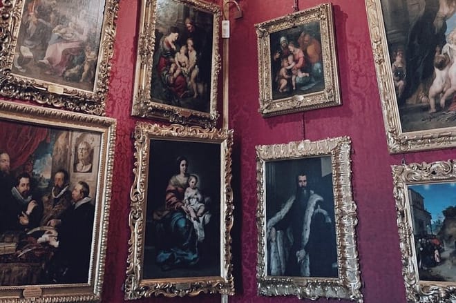 Pitti Palace and Boboli Gardens Private Tour