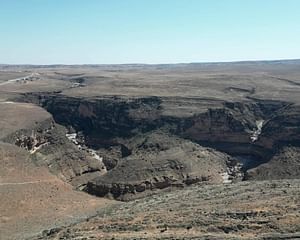 TAIQ SINHKHOLE & CAVE