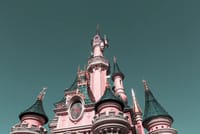 Private Disneyland trip with Eiffel Tower  1