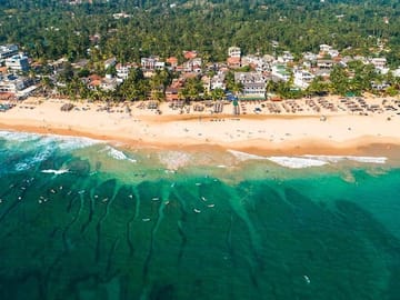Boat Safari and Coral Reef Tour in Hikkaduwa and Galle