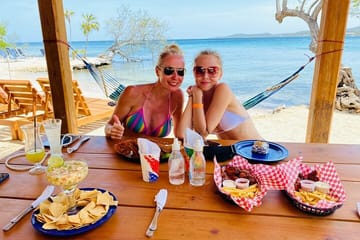 Roatan Wildlife & Private Beach Getaway