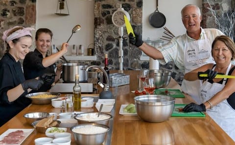 Culinary Cooking Class and Cocktails in Santorini