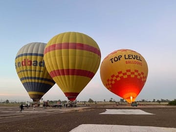 Hot Air Balloon Ride Over Luxor with Hotel Pickup and Drop-off