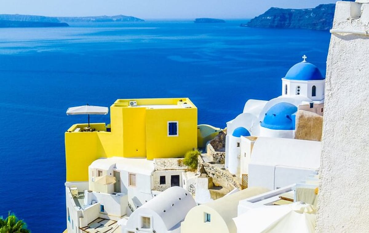 2-day Tour from Athens to Santorini and Mykonos