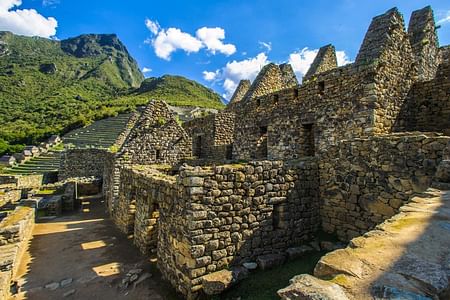 Discover Peru: Lima, Sacred Valley, Machu Picchu & Lake Titicaca Tour