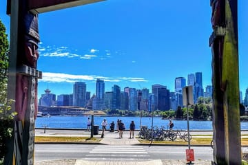 Vancouver City Tour With Look Out and Whistler Highlights