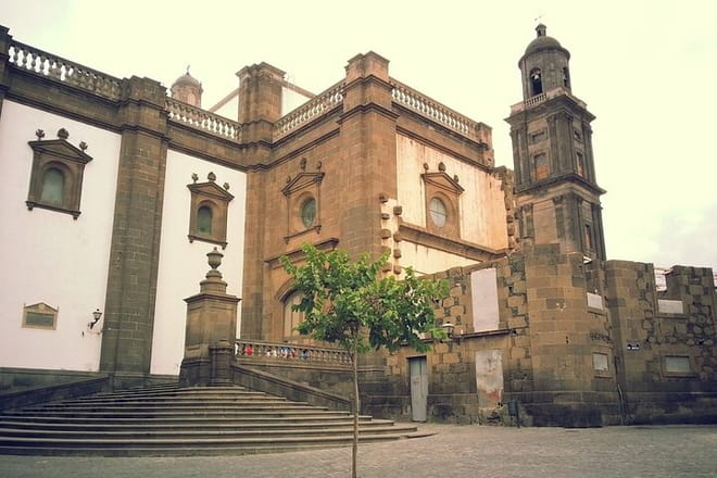 Las Palmas Private Walking Tour with a Professional Guide photo 2