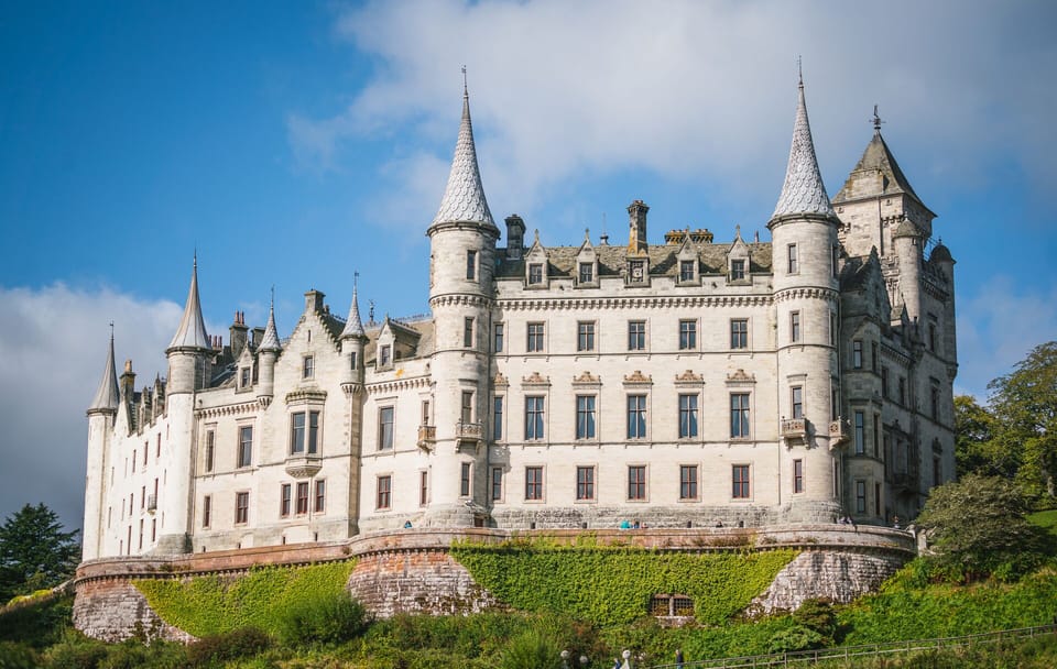 Day Trip from Inverness to John O'Groats and Dunrobin Castle