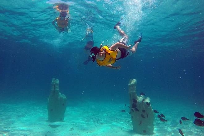 Mega Combo: Parasail, Mayan Ruins & Snorkel in Cancun 2