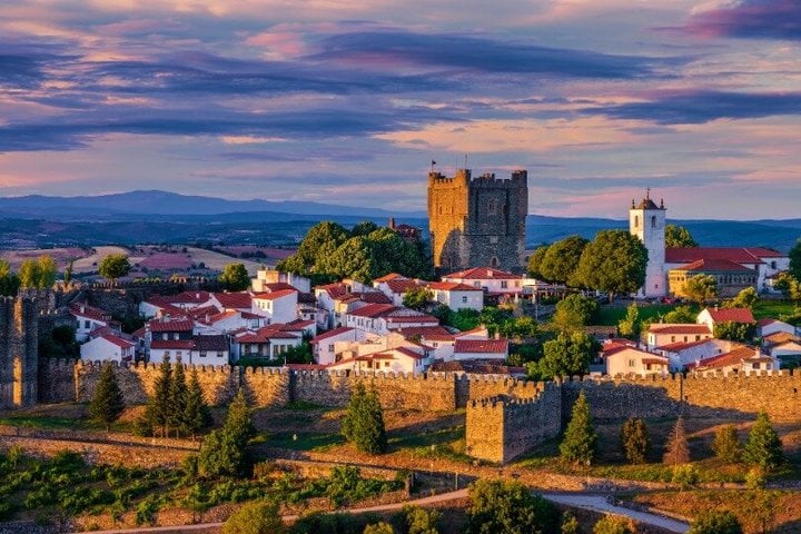 TOP Braganza: Private Guided Tour with your mobile 2