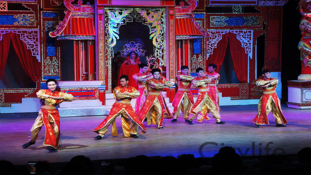 Miracle Cabaret Show in Chiang Mai 10