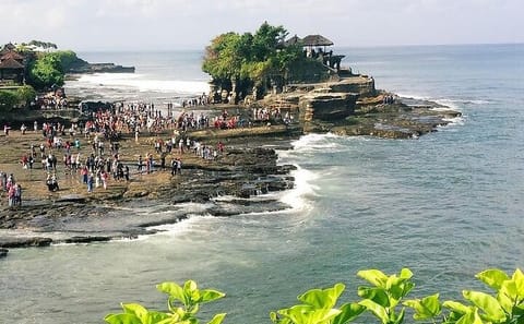 Tanah Lot Temple and Hidden Waterfall Tour in Bali