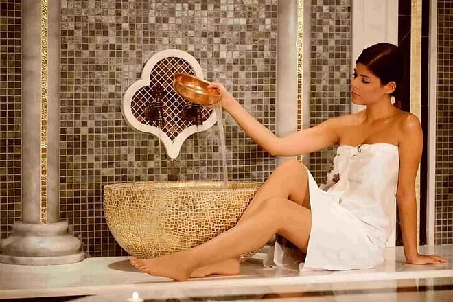 Marrakech: Traditional Hammam and massage with hotel transfers
