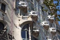 Gaudi's Casa Batlló and La Pedrera with Chocolate Tasting  4