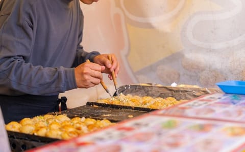 (1 Group Only) Osaka Dotonbori Food Tour Wagyu & Ramen Takoyaki