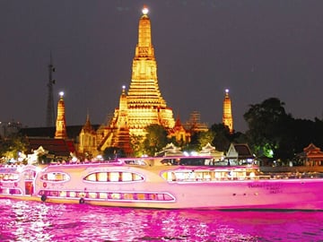 Chao Phraya River Sunset Dinner Cruise in Bangkok