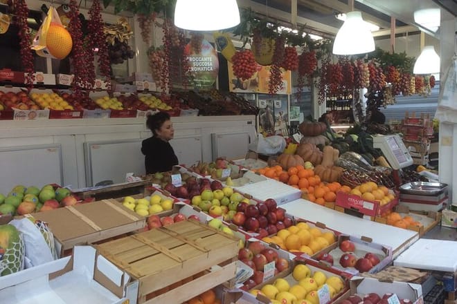 Rome Testaccio Market Walking food Tour and surrounding