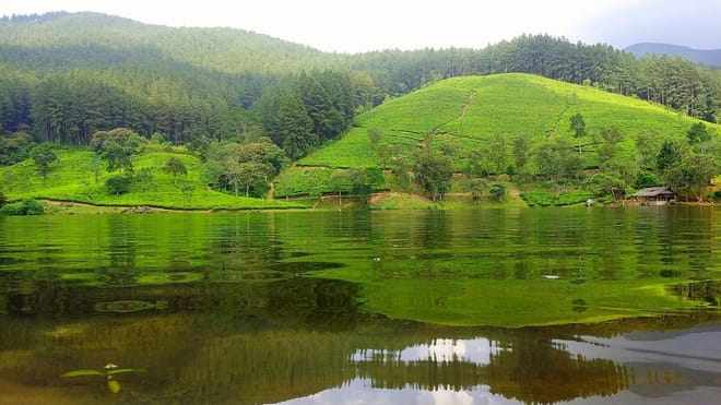 Amazing Sembuwatta Lake Day Tour 4