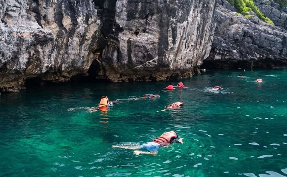 Ang Thong Islands Luxury Small Group Tour From Koh Samui