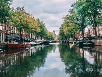 Day Trip to Amsterdam from Brussels with Guided Highlights