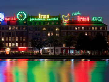 Copenhagen Secrets: Hidden City Tour with Local Guide
