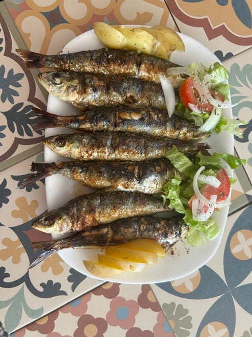Taste of Tradition: Olive Oil, Wine & Fish 7