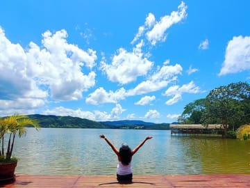 Scenic Boat Tour and Wildlife Viewing on Laguna Azul, Tarapoto