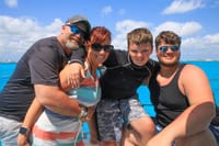Cancún Catamaran to Isla Mujeres + Snorkel, Open Bar & Lunch 8