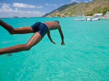 Private Speed Boat Tour to Two Beaches in St. Maarten