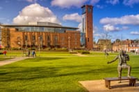 Oxford, Shakespeare Country & Warwick castle private Tour 10